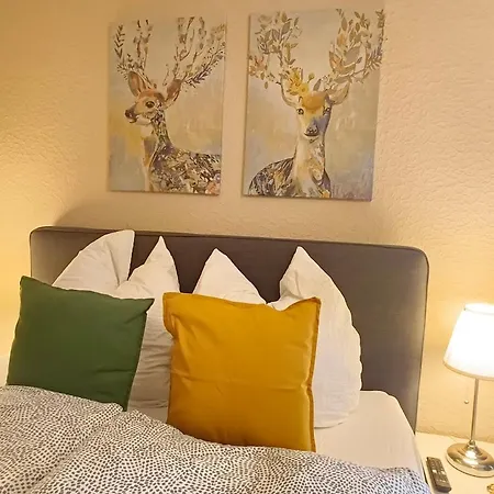 Ringlodge Side 3*